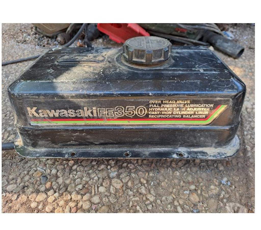  Seine-et-Marne Montceaux les Provins - 77151 - Photos Vivastreet kawasaki fe 350 réservoir