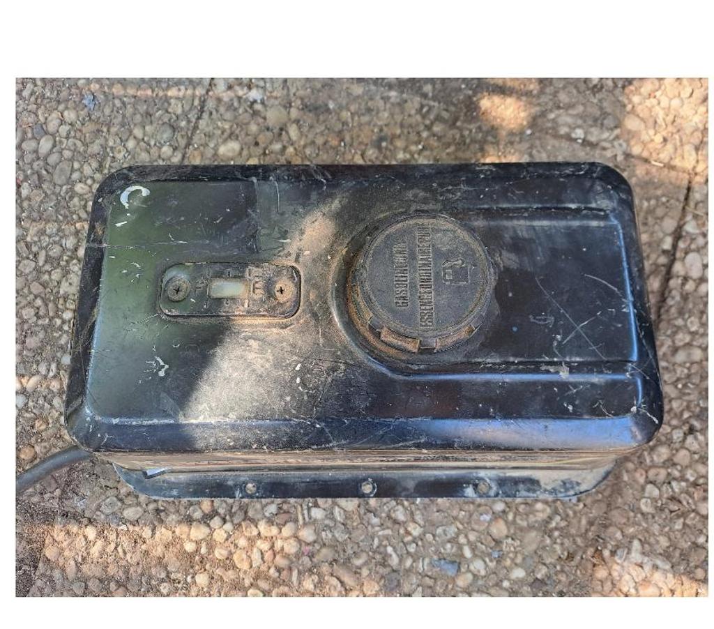  Seine-et-Marne Montceaux les Provins - 77151 - Photos Vivastreet kawasaki fe 350 réservoir