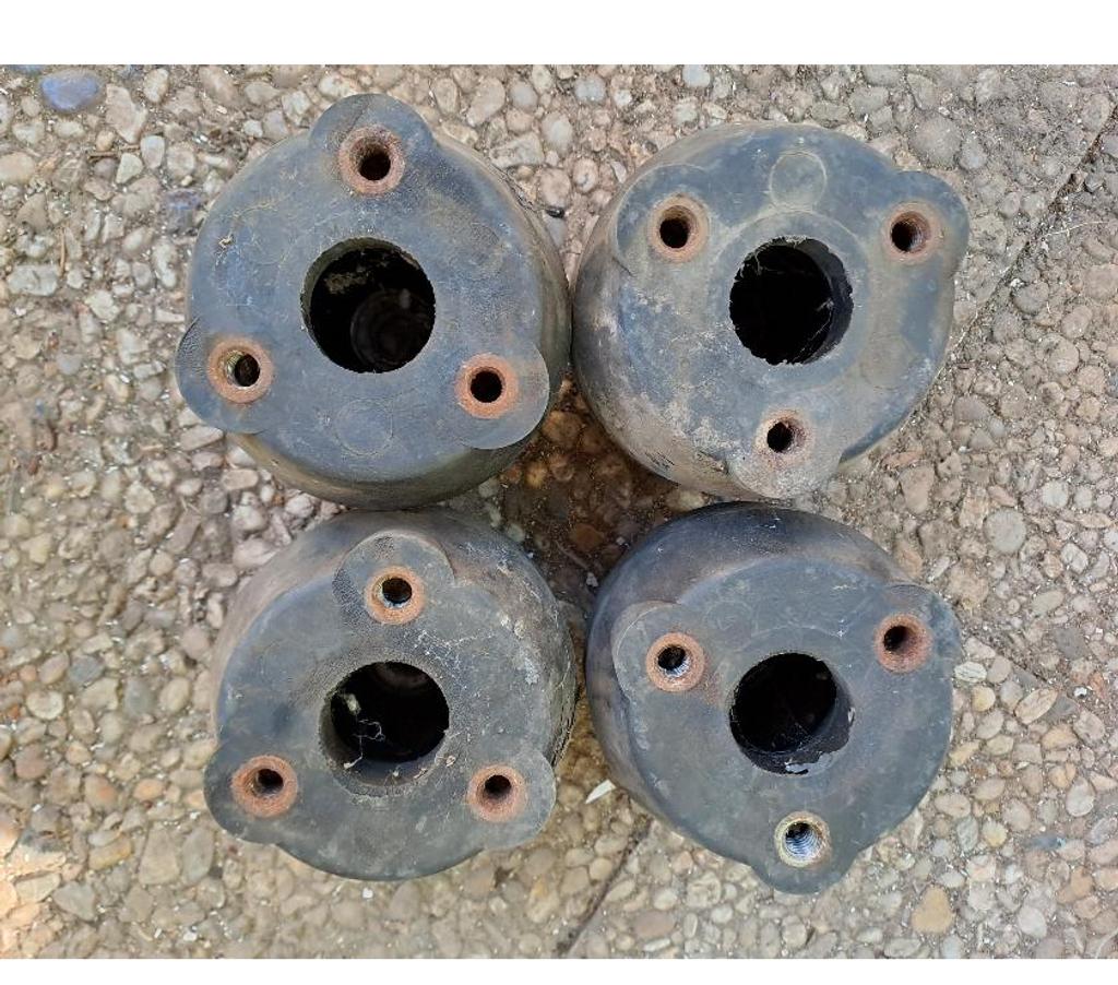  Seine-et-Marne Montceaux les Provins - 77151 - Photos Vivastreet silentbloc 9 cm