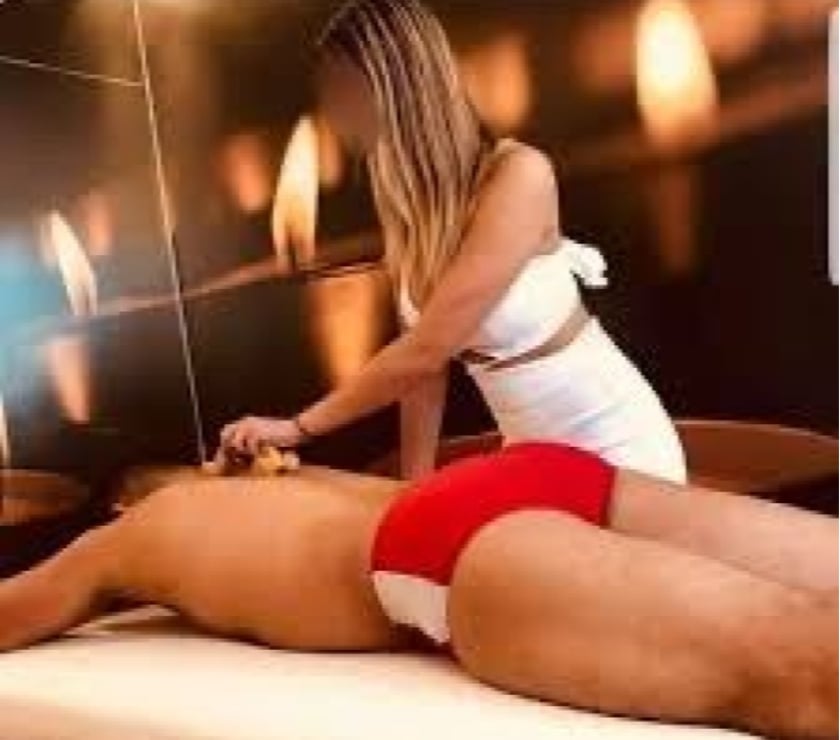 Découvrez l'Art du Massage Tantrique – Un Voyage Sensorie