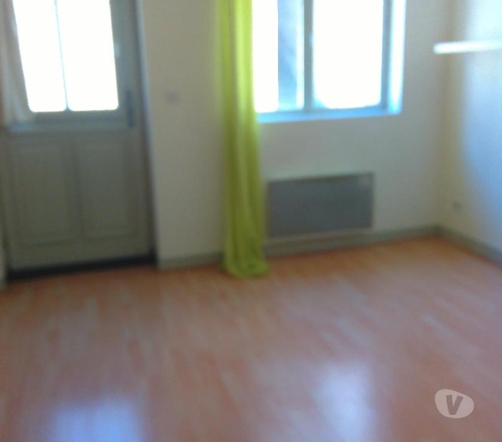Location appartement Charente Angouleme - 16000 - Photos Vivastreet studio trés lumineux 28m²