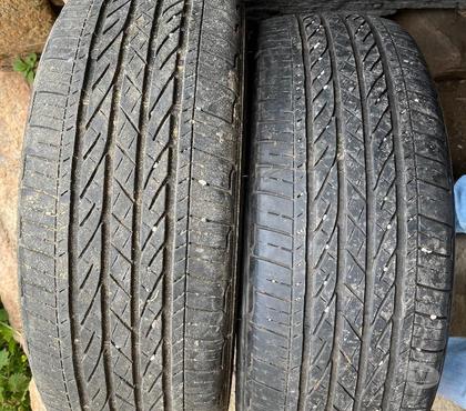 Pièces et services auto St Barthelemy Grozon Ardèche - Photos Vivastreet Pneus brisgestone