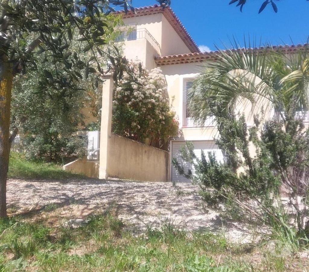 Vente Maison Var Plan d'Aups Ste Baume - 83640 - Photos Vivastreet Grande villa moderne calme avec vue unique