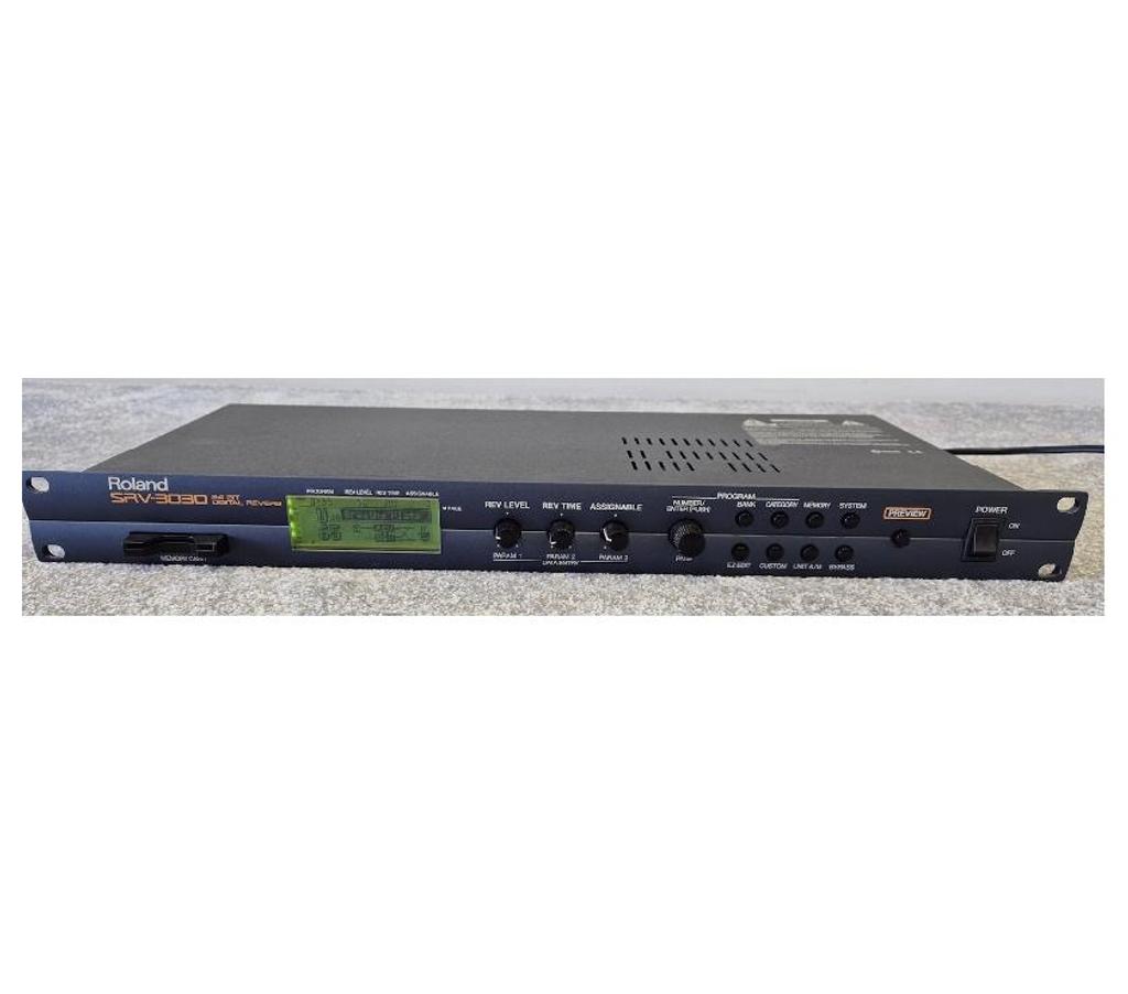 Instruments de musique Bas-Rhin Mommenheim - 67670 - Photos Vivastreet ROLAND SRV330-Multieffets