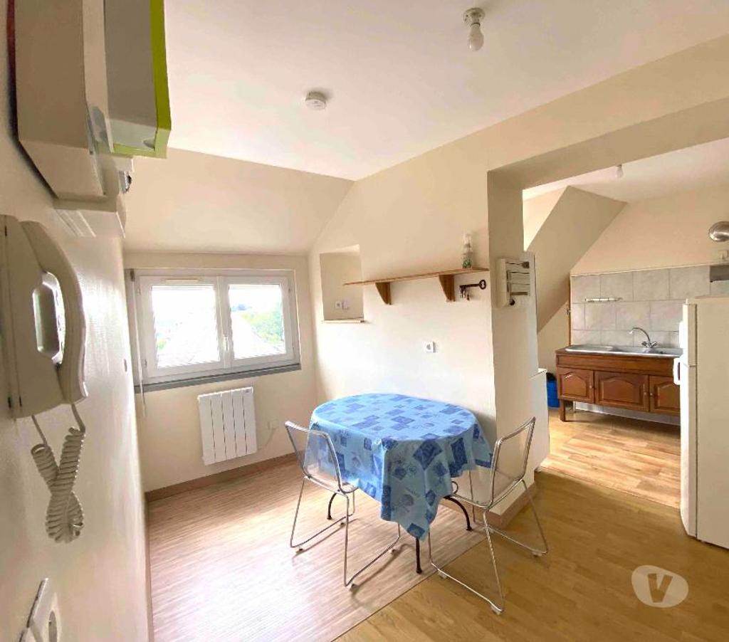 Appartements à vendre Loir-et-Cher Mer - 41500 - Photos Vivastreet Centre ville de MER (41500) Maison avec 3 appartements