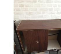 Meuble vintage a roulettes