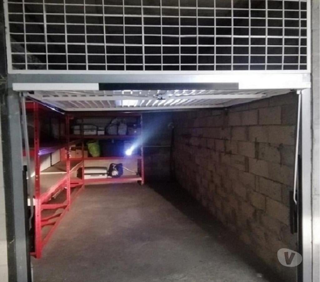 Parkings - Garages Seine-Saint-Denis Epinay sur Seine - 93800 - Photos Vivastreet Location d’un box de parking fermé , Epinay