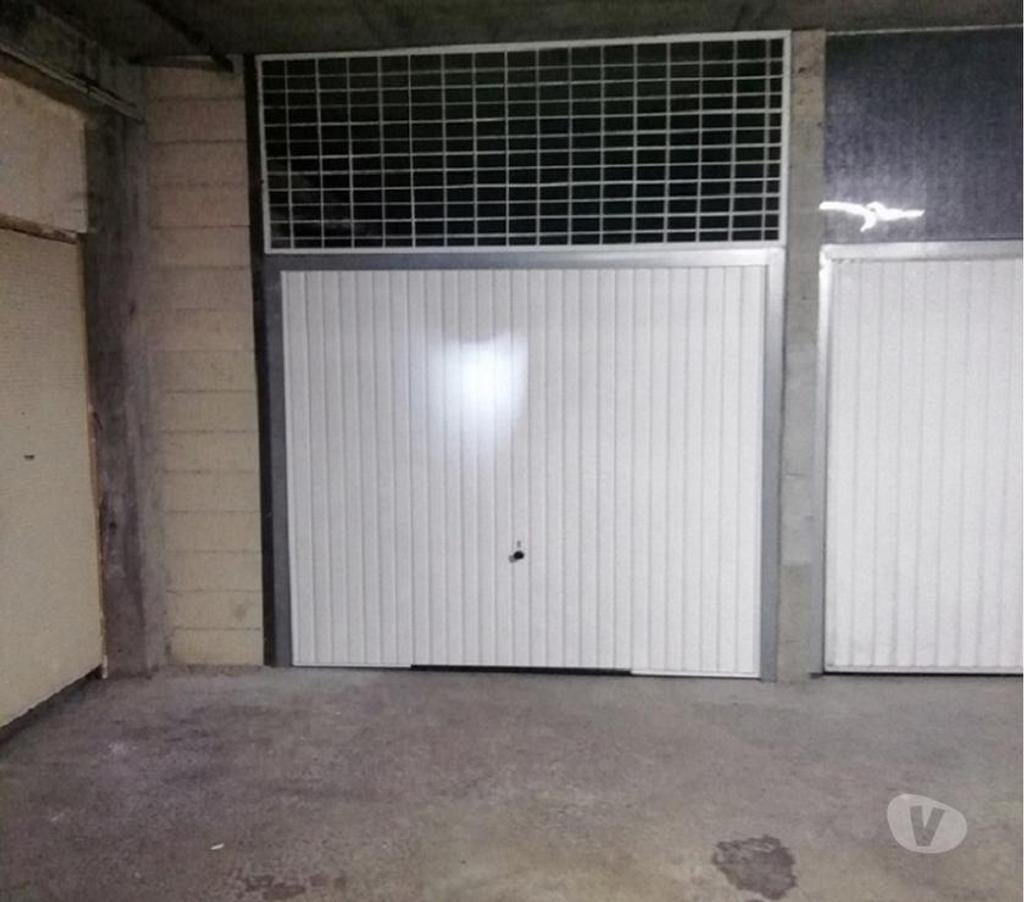 Parkings - Garages Seine-Saint-Denis Epinay sur Seine - 93800 - Photos Vivastreet Location d’un box de parking fermé , Epinay