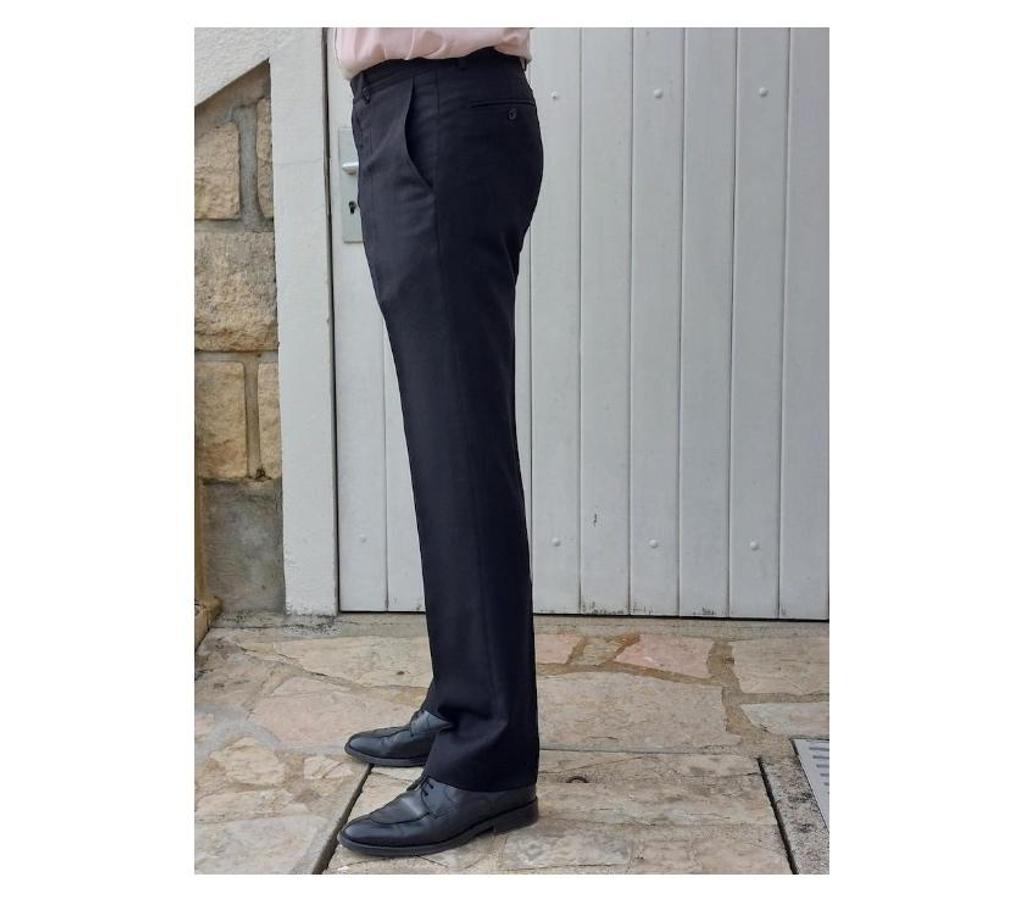 Vêtements occasion Essonne Bievres - 91570 - Photos Vivastreet Pantalon homme gris 40 neuf laine