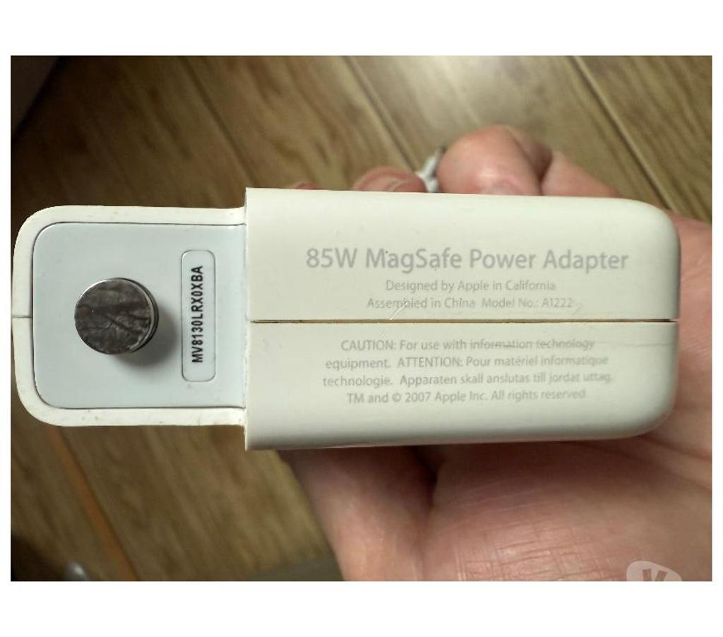 Informatique Nord Wasquehal - 59290 - Photos Vivastreet Chargeur MacBook Pro (en panne)