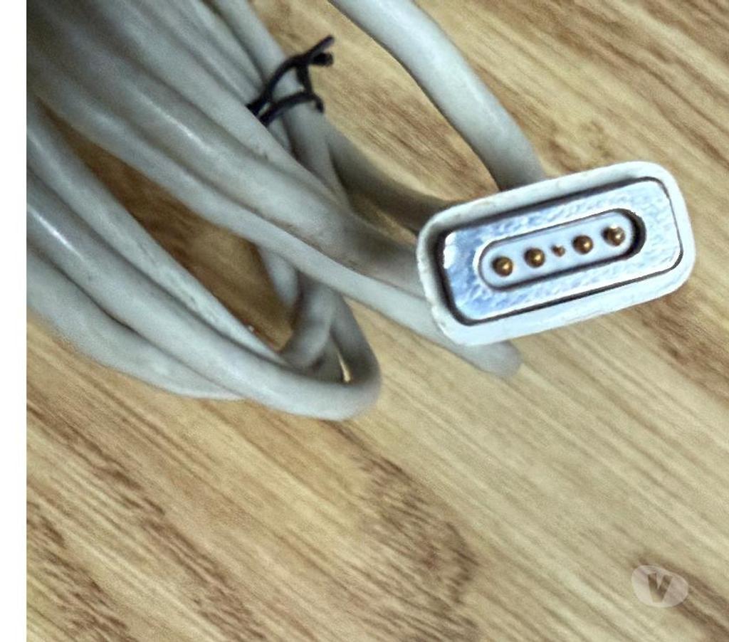 Informatique Nord Wasquehal - 59290 - Photos Vivastreet Chargeur MacBook Pro (en panne)