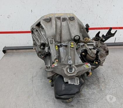 Pièces détachées automobile Ris Orangis Essonne - Photos Vivastreet Boite de vitesse renault clio 3 dci