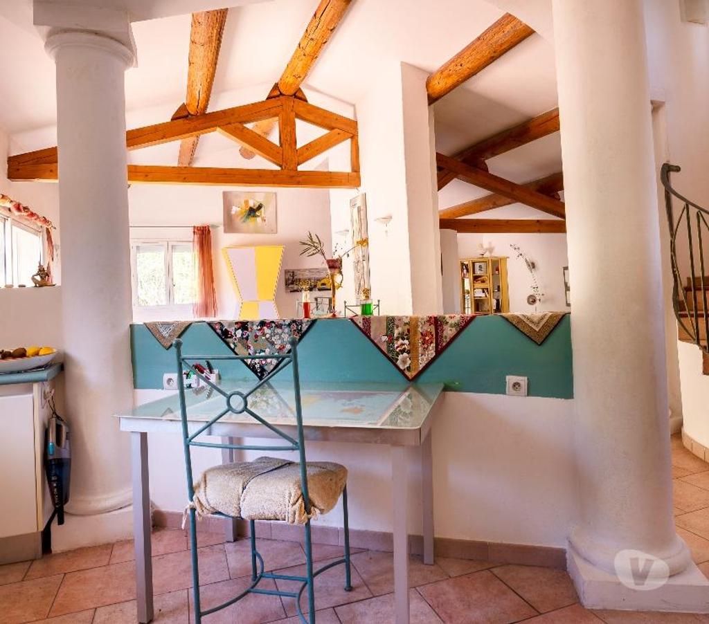 Vente Maison Bouches-du-Rhône St Esteve Janson - 13610 - Photos Vivastreet Proche d'Aix en Provence