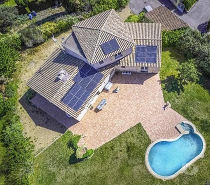 Maison à vendre St Esteve Janson Bouches-du-Rhône - Photos Vivastreet Proche d'Aix en Provence