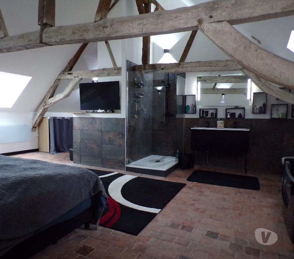 Vente Maison Nord Neuvilly - 59360 - Photos Vivastreet Corp de ferme rénové au cœur du village