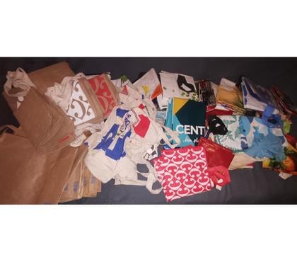 Accessoires & Bagagerie Chateau Thierry Aisne - Photos Vivastreet Donne sacs de courses, shopping