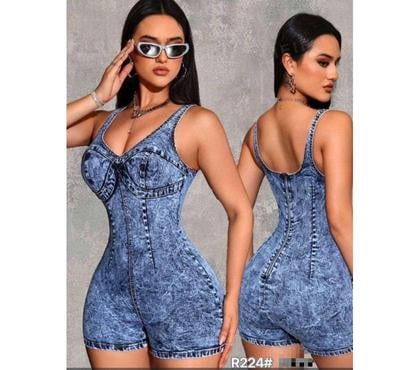 Vêtements occasion Baie Mahault Guadeloupe - Photos Vivastreet Combi jeans courte
