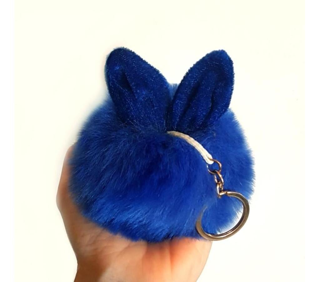 Accessoires - Bagagerie Gard Nimes - Photos Vivastreet Gros pompon lapin bleu, porte-clé