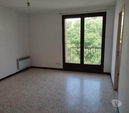 Location appartement Nimes Nimes - Photos Vivastreet Studio à louer proche IUT
