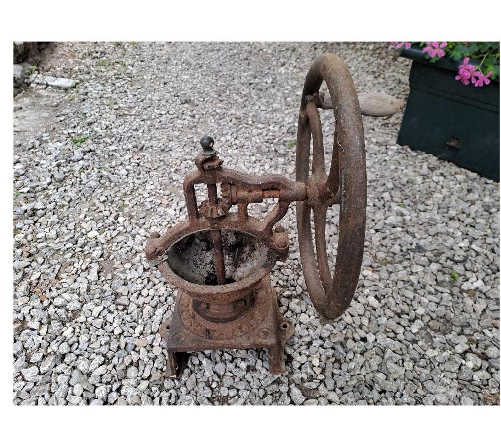 Décoration - art Seine-et-Marne Montceaux les Provins - 77151 - Photos Vivastreet peugeot moulin a café