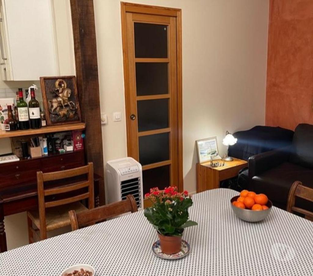 Appartement meublé Paris Paris 7ème ardt - 75007 - Photos Vivastreet Appartement meublé à louer