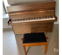 Piano droit 3 pédales