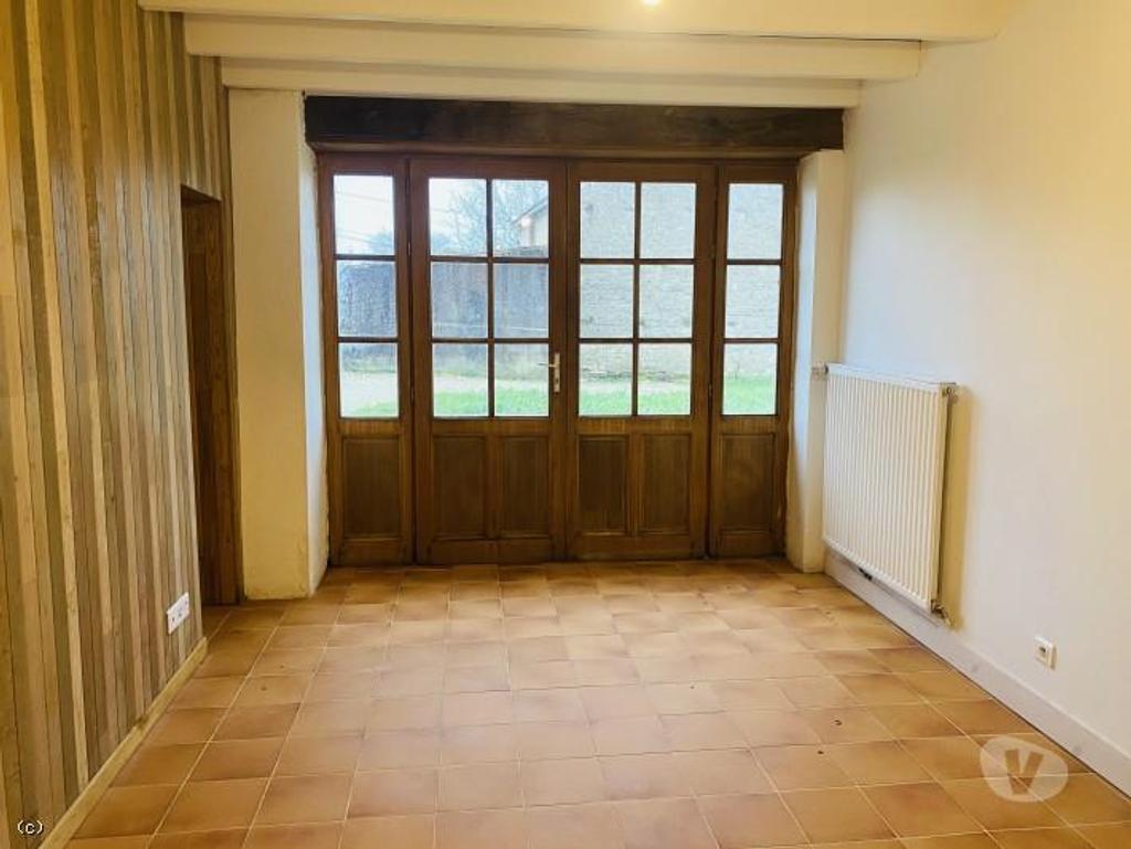 Vente Maison Charente Villefagnan - 16240 - Photos Vivastreet Charmante Maison de Trois Chambres Renovée avec des Materiaux...