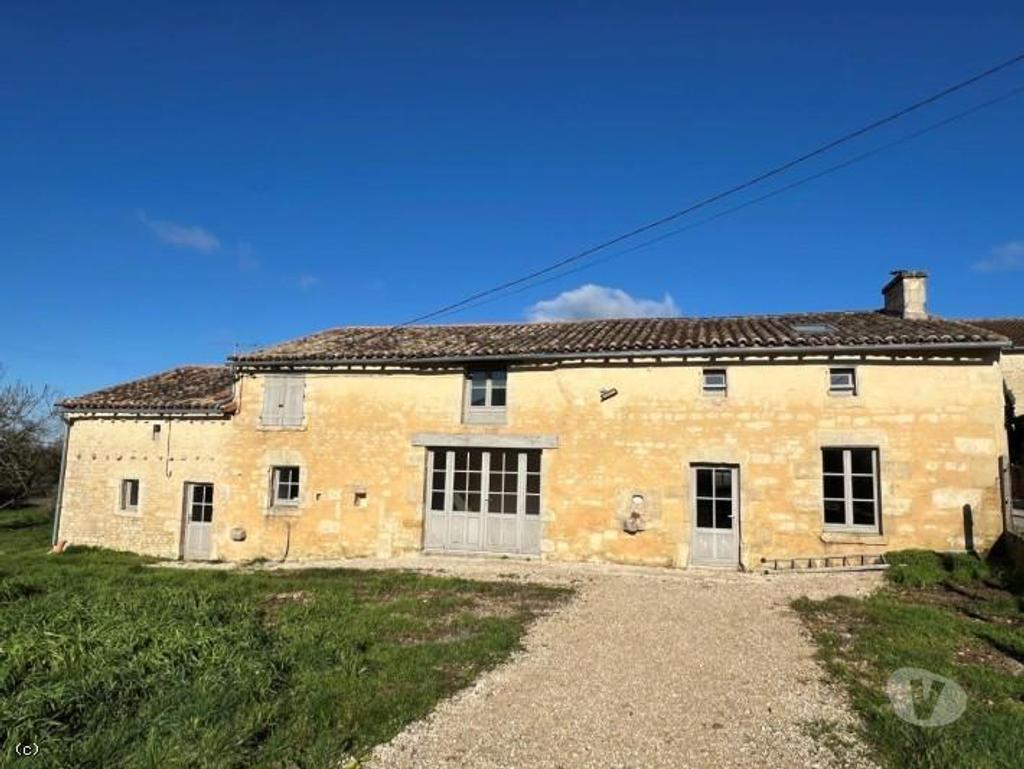 Vente Maison Charente Villefagnan - 16240 - Photos Vivastreet Charmante Maison de Trois Chambres Renovée avec des Materiaux...