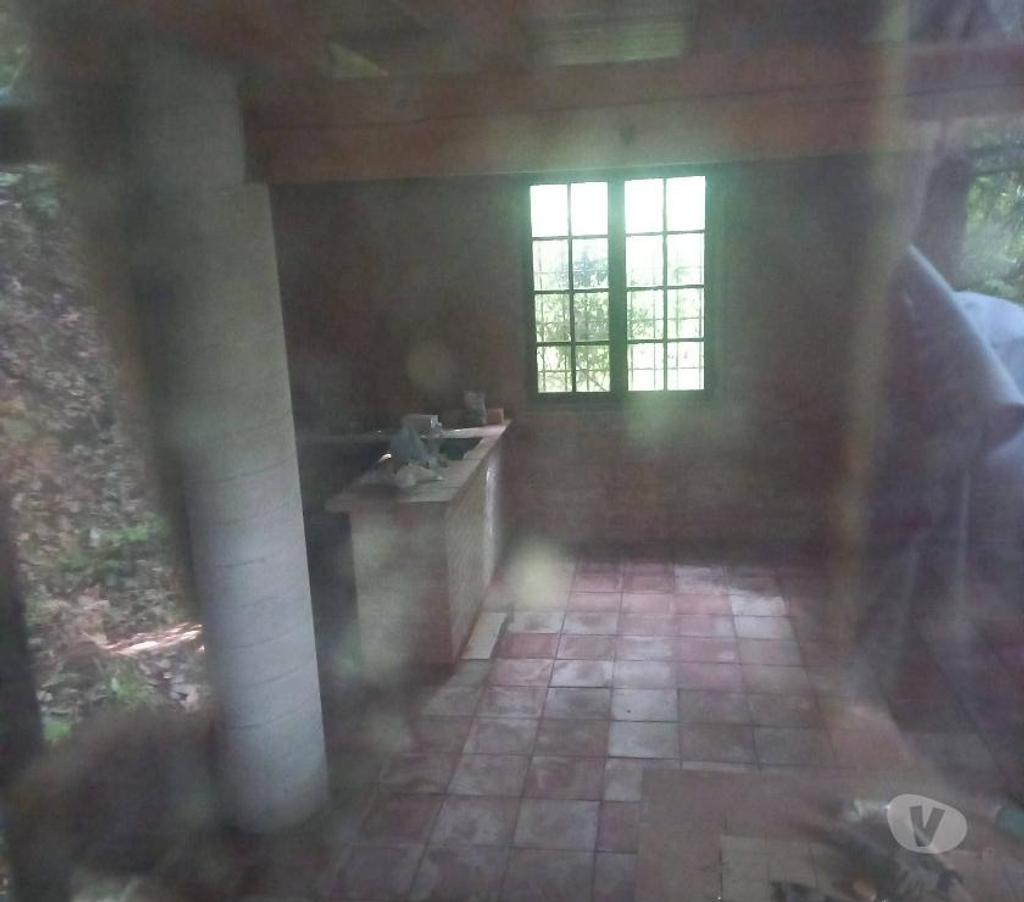 Vente Terres Agricoles Italie - Photos Vivastreet Maison dans le bois 140.000 m2