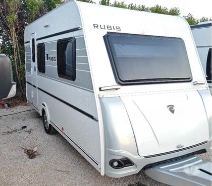 Vente de caravane Aubagne Bouches-du-Rhône - Photos Vivastreet Petite caravane 410 rubis