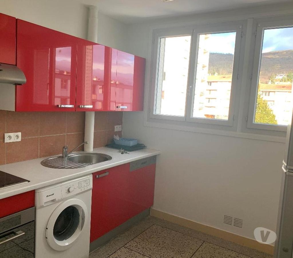 Location appartement Puy-de-Dôme Clermont Ferrand - Photos Vivastreet F1BIS - Quartier LA GLACIEREPARC MONTJUZET