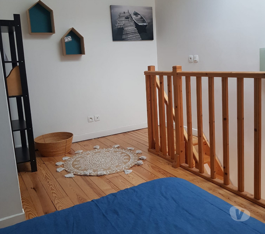 Location appartement Gironde Talence - 33400 - Photos Vivastreet T2 meublé avec petit jardin, proche université
