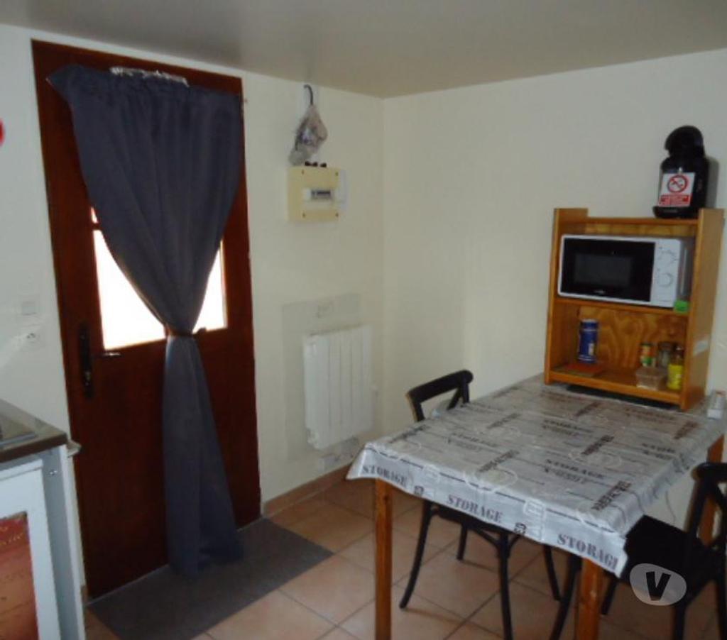 location saisonniere Yvelines Houilles - 78800 - Photos Vivastreet Studio indépendant 26m2 Houilles prés de Paris 40 euros