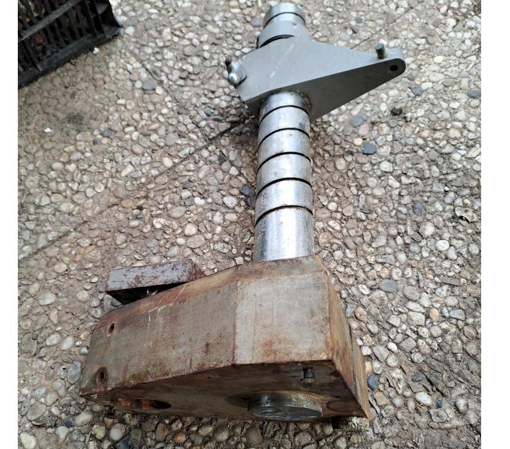  Seine-et-Marne Montceaux les Provins - 77151 - Photos Vivastreet perceuse support