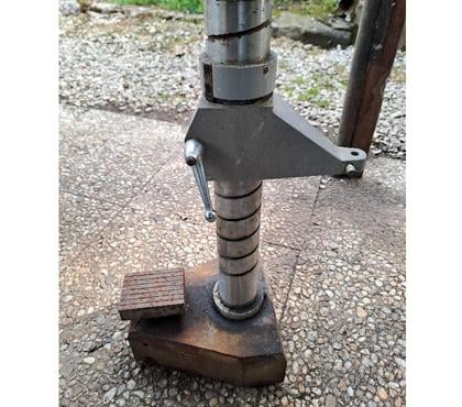 Bricolage - Jardin - Outillage Montceaux les Provins Seine-et-Marne - Photos Vivastreet perceuse support