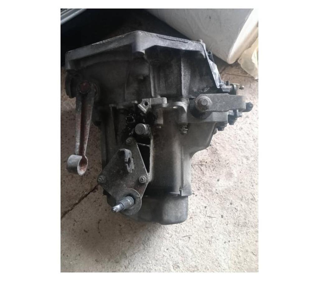 Pièces et services auto Essonne St Vrain - 91770 - Photos Vivastreet MOTEUR + BOITE DE VITESSE DE 206 CC