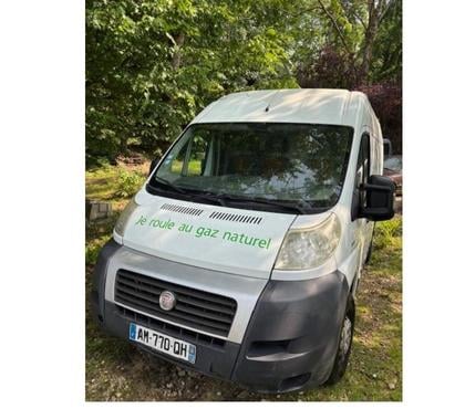 Véhicules commerciaux & utilitaires d'occasion La Celle sur Morin Seine-et-Marne - Photos Vivastreet fourgon fiat DUCATO double énergie gaz et essence