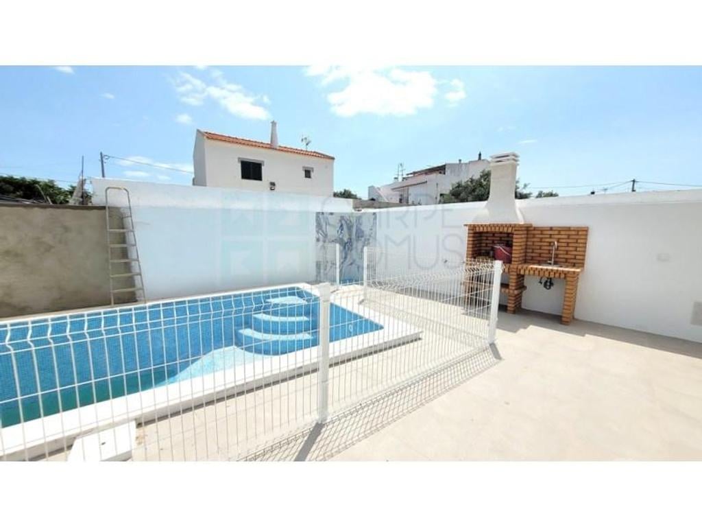 Vente Maison Portugal - Photos Vivastreet Maison neuve de 3+1 chambres avec piscine privée - Vila Nova...