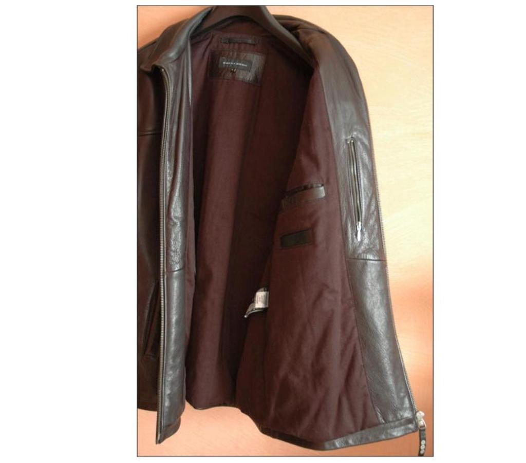 Vêtements occasion Vienne Buxerolles - 86180 - Photos Vivastreet Veste blouson Cuir marque originale Chevignon® Taille L