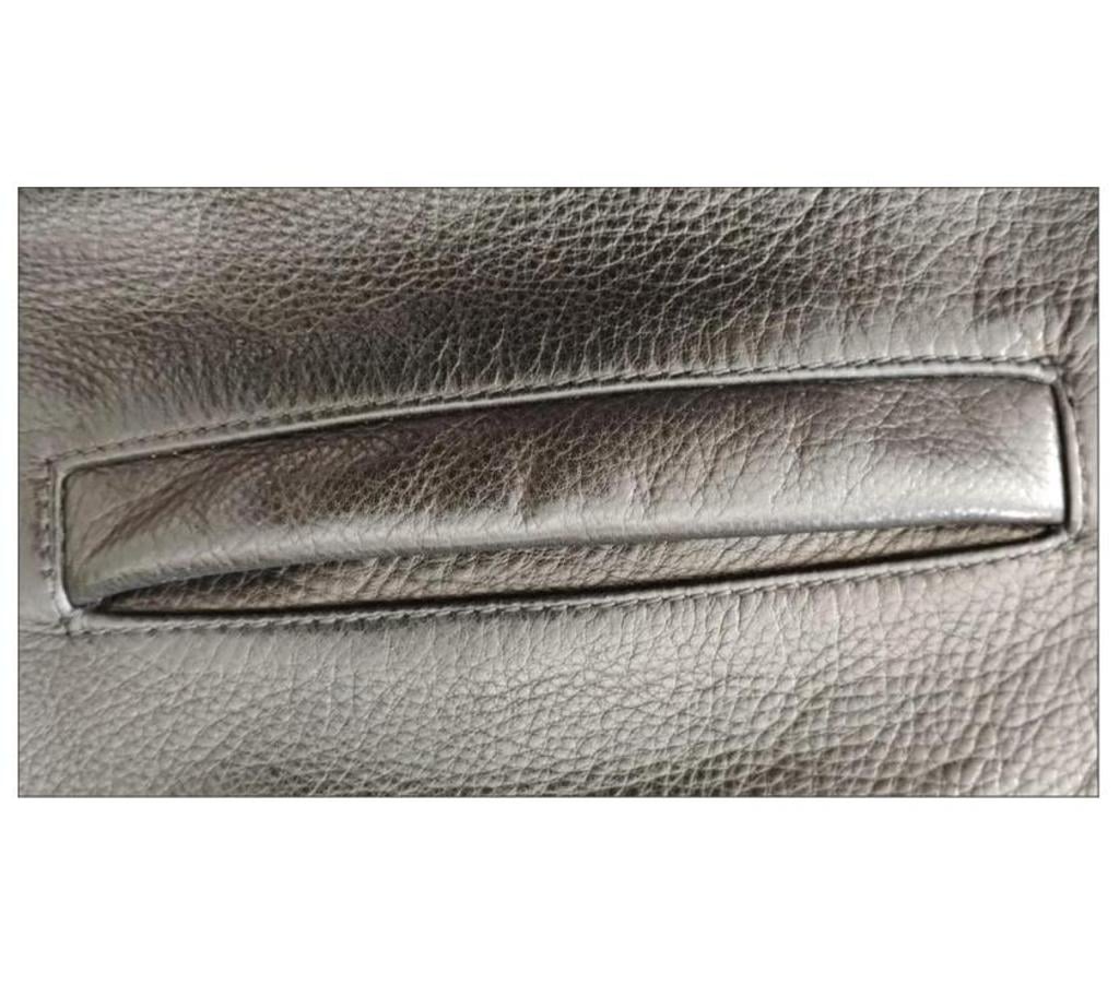 Vêtements occasion Vienne Buxerolles - 86180 - Photos Vivastreet Veste blouson Cuir marque originale Chevignon® Taille L