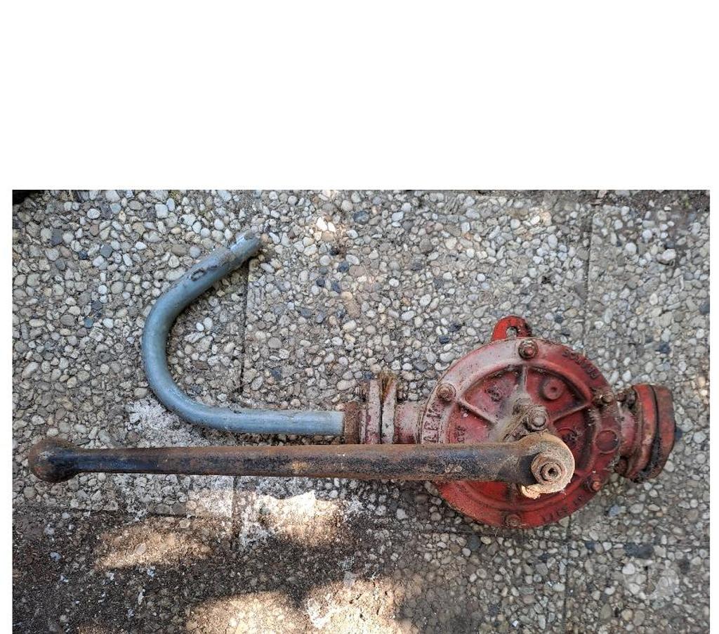  Seine-et-Marne Montceaux les Provins - 77151 - Photos Vivastreet pompe manuelle japy