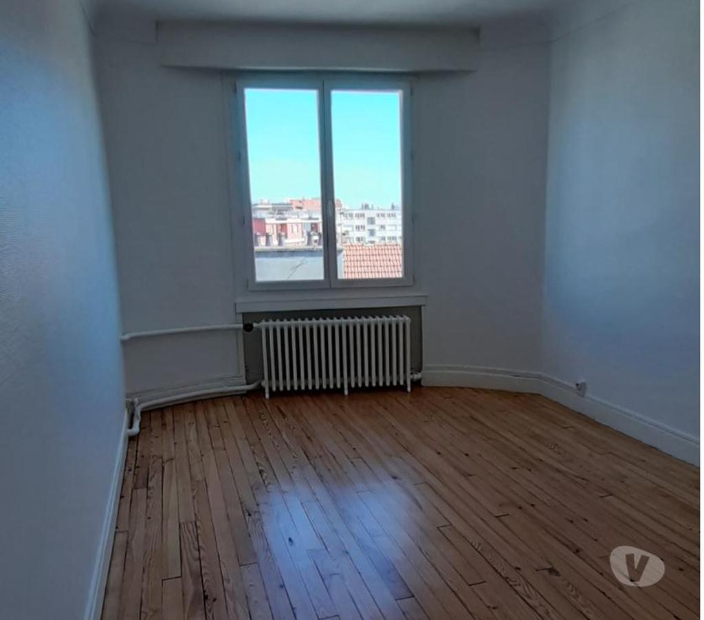 Location appartement Puy-de-Dôme Chamalieres - 63400 - Photos Vivastreet Location vide F2