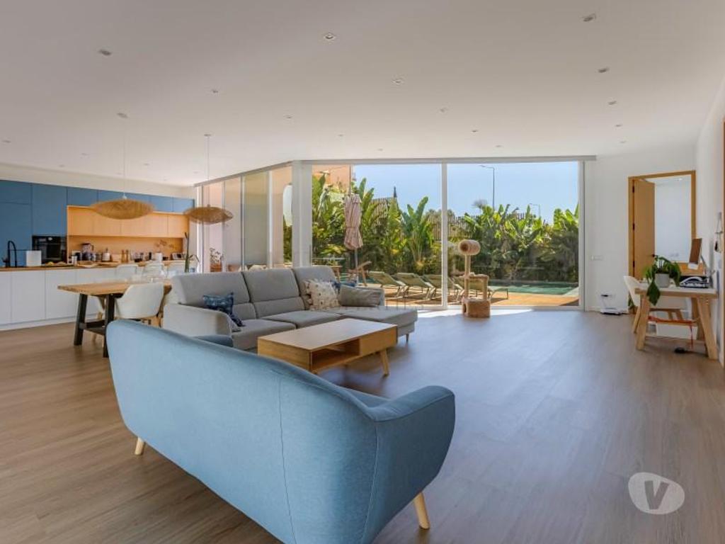 Vente Maison Portugal - Photos Vivastreet Villa moderne de 3+1 chambres avec piscine à Lagos