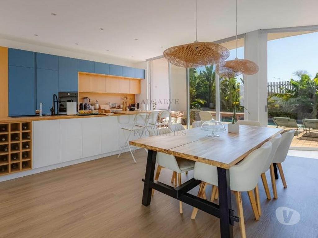 Vente Maison Portugal - Photos Vivastreet Villa moderne de 3+1 chambres avec piscine à Lagos