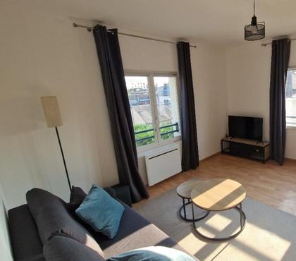 Appartements meublés Montargis Loiret - Photos Vivastreet T2 meublé lumineux avec parking – Centre-ville Montargis