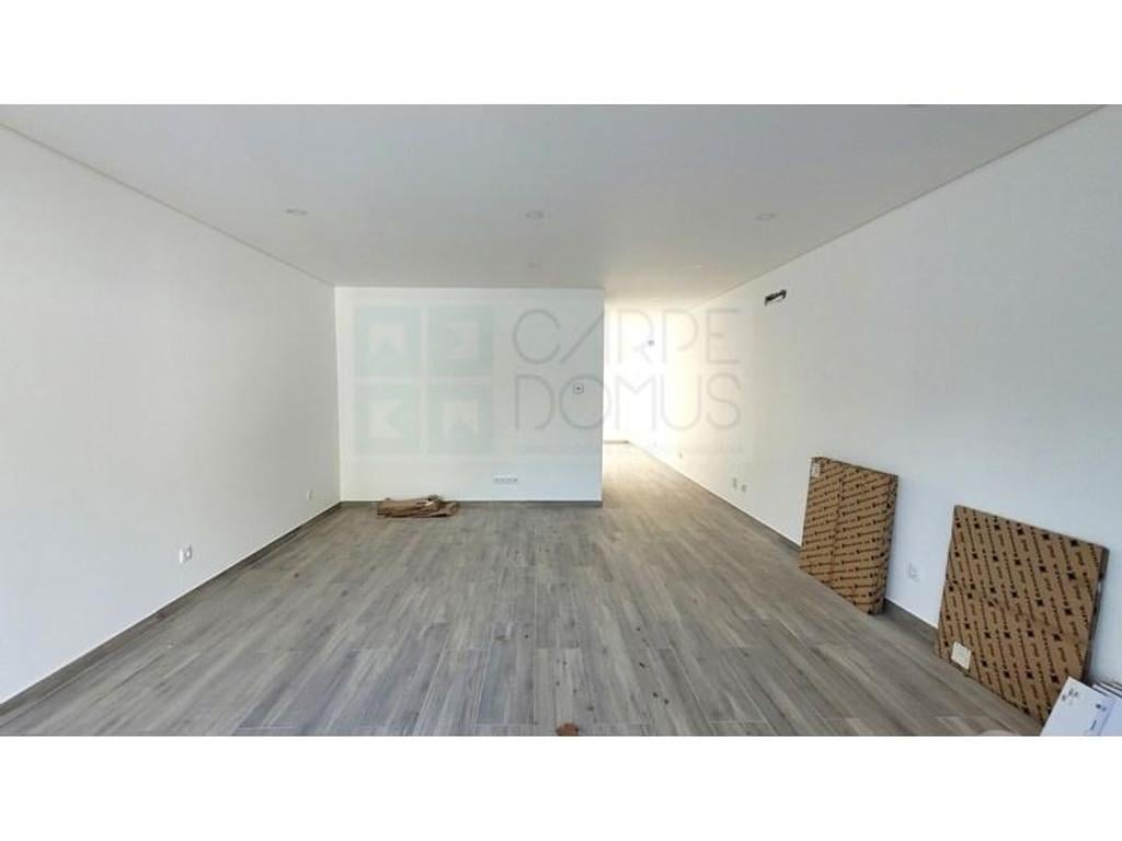 Vente Maison Portugal - Photos Vivastreet Villa moderne de 2+1 chambres avec terrasses et parking.