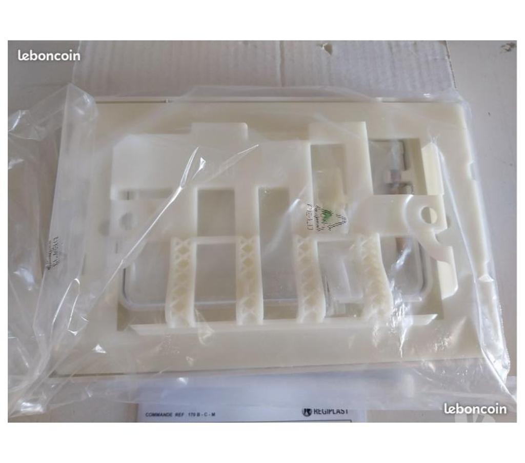  Allier Moulins - 03000 - Photos Vivastreet Plaque de commande interrompable REGIPLAST neuve réf 170B