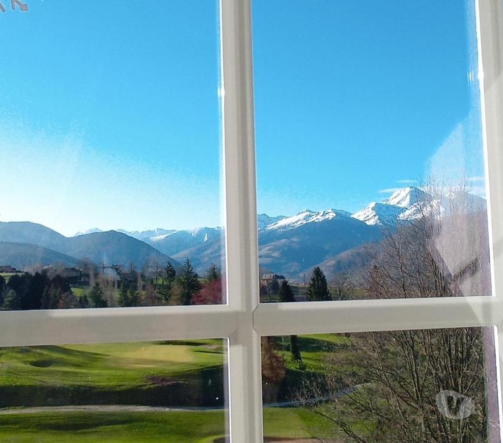 Appartements à vendre Hautes-Pyrénées Bagneres de Bigorre - Photos Vivastreet Appartement T2 de 42m2 Bagnères de Bigorre (65)