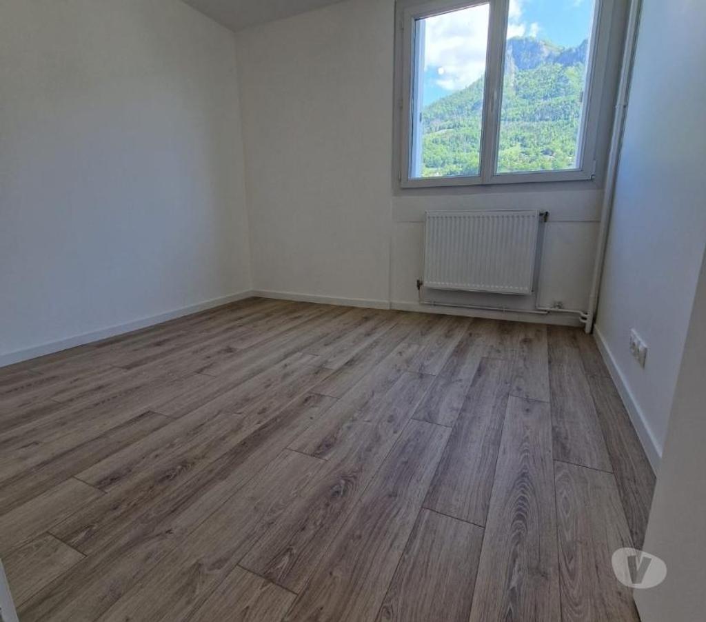 Appartements à vendre Haute-Savoie Thyez - 74300 - Photos Vivastreet Ventre Lumineux appartement rénové à neuf