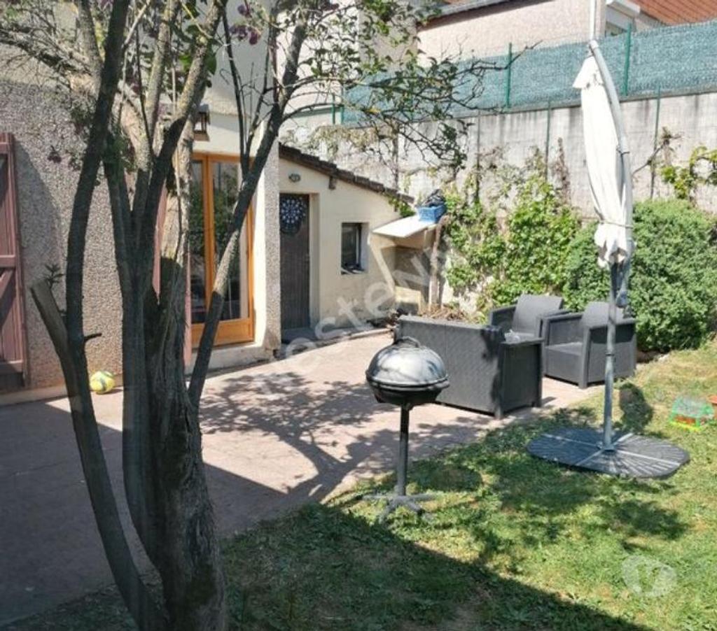 Location maison Meurthe-et-Moselle Bouxieres aux Dames - 54136 - Photos Vivastreet Maison de 6 pièces de 126 m² à BOUXIERES-AUX-DAMES.